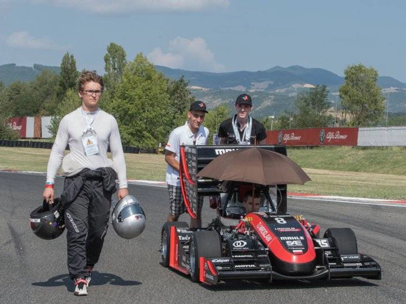 PWR Racing Team zwycięzcą zawodów Formula Student Italy -