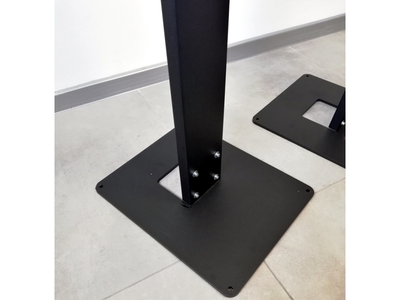 Dozownik płynu do dezynfekcji